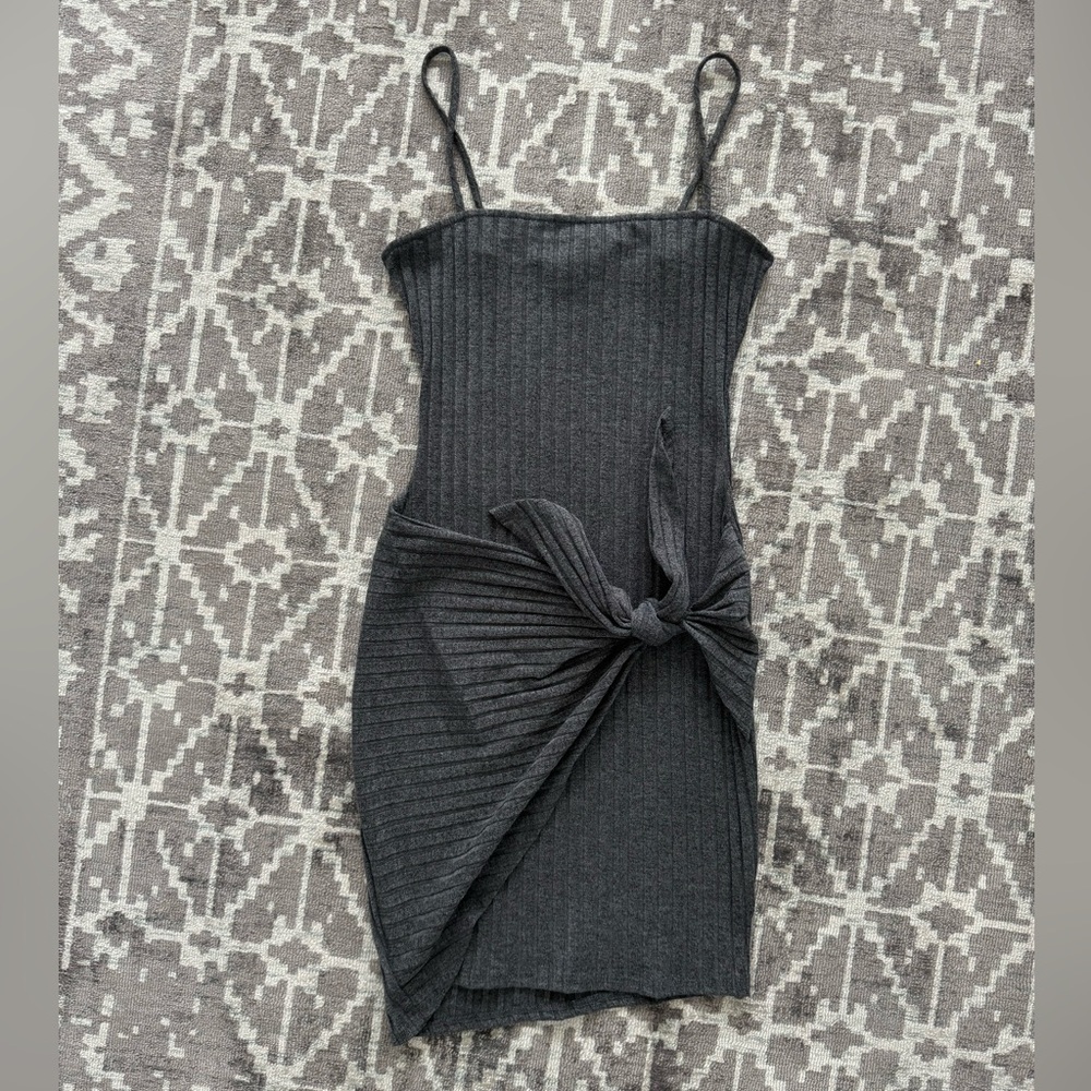 MAY PINK Grey Spaghetti Strap Tie Waist Square Neck Ribbed midi Dress XS